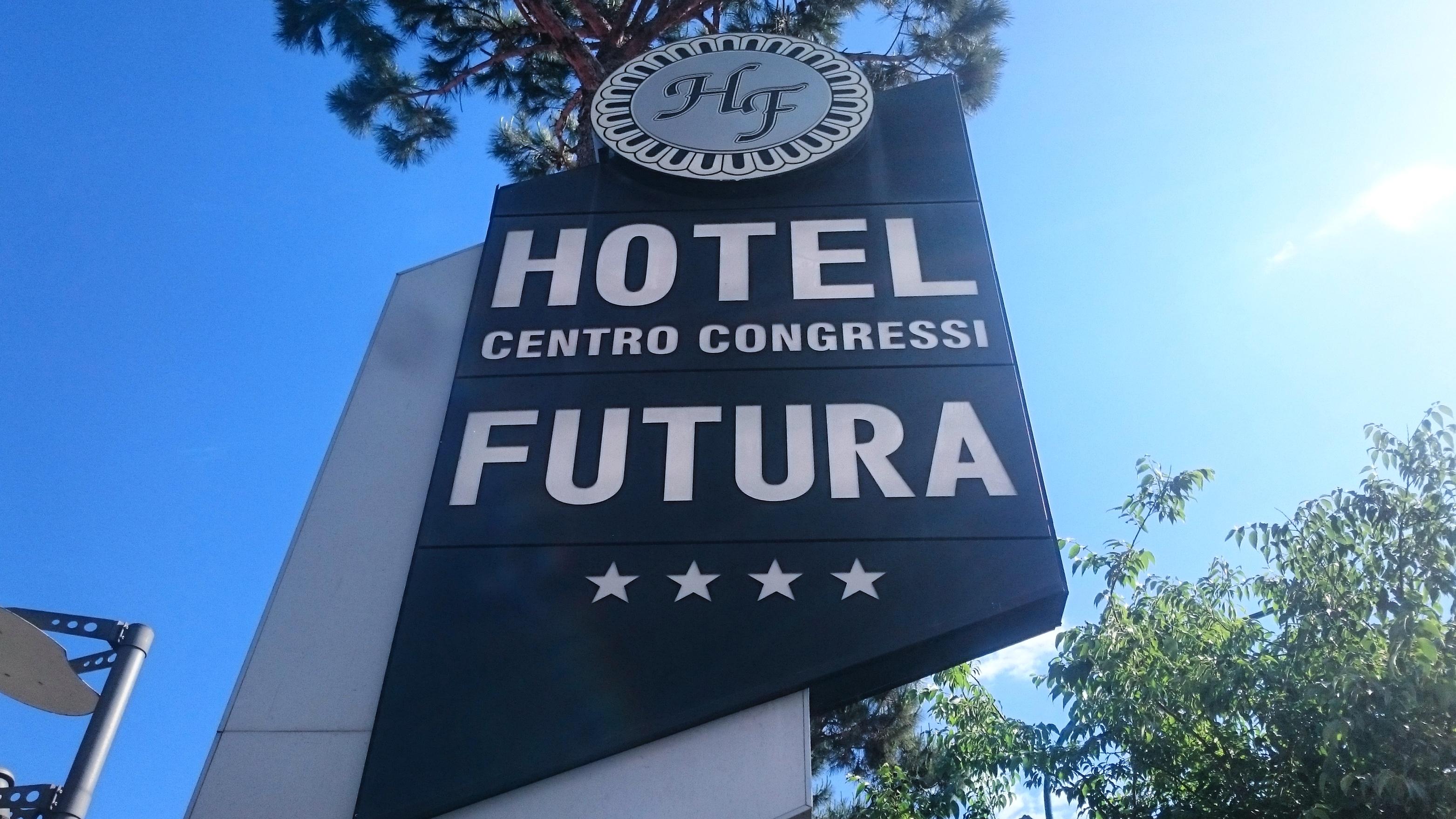 Hotel Futura Centro Congressi Napels Buitenkant foto