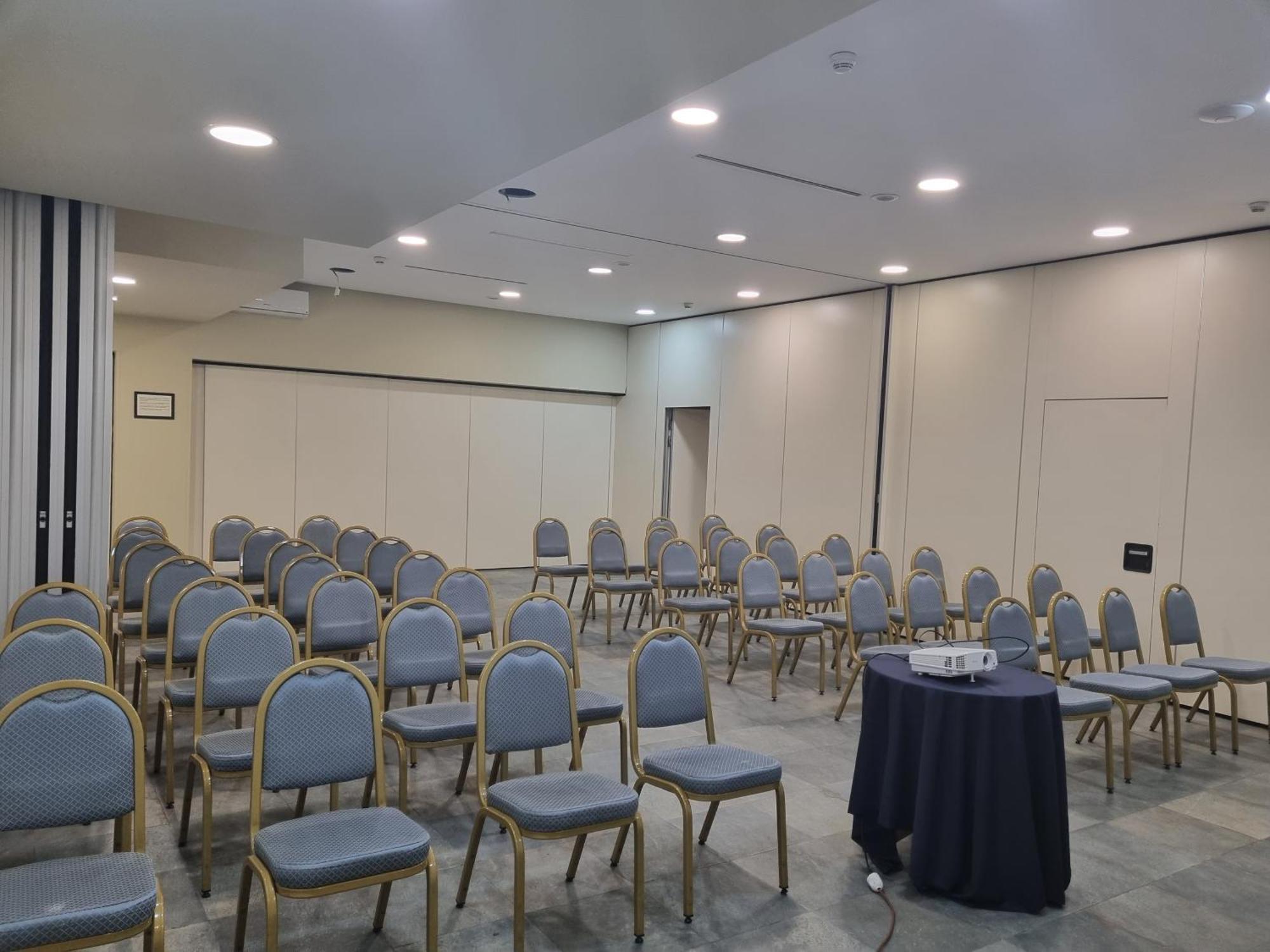 Hotel Futura Centro Congressi Napels Buitenkant foto