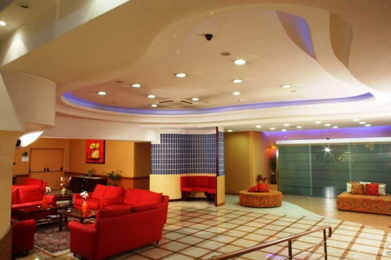 Hotel Futura Centro Congressi Napels Buitenkant foto